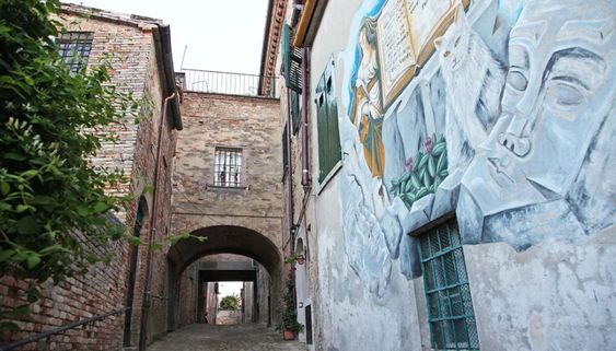 Saludecio: la città dai muri dipinti - Romagna Damare